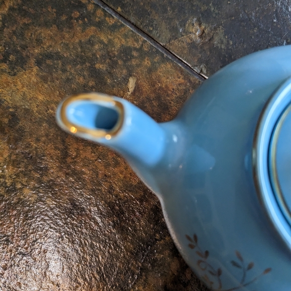 🎶🎶VTG 40's Porcelain Blue W Gold Floral Design "Tea For 2" Musical Teapot🎶🎶 - Picture 8 of 12